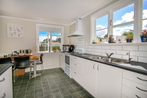 Photo of property in 23 Colvin Street, Westport, 7825