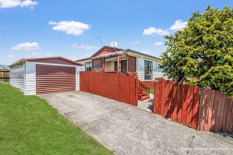 Photo of property in 2/21 Silver Creek Road, Weymouth, Auckland, 2103