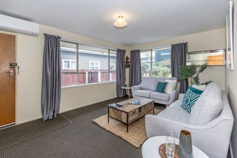 Photo of property in 2/54 Devon Street, Sydenham, Christchurch, 8023