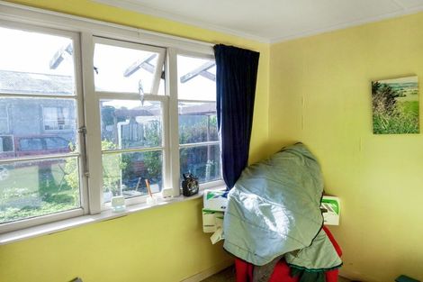 Photo of property in 14 Harbour Street, Foxton, 4814