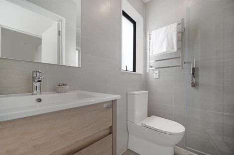 Photo of property in 19 Bei Road, Papakura, 2110