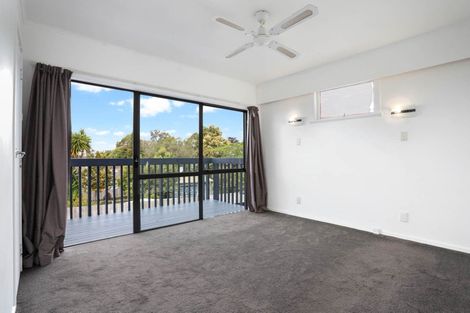 Photo of property in 25 Keegan Drive, Massey, Auckland, 0614