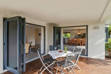 Photo of property in 28 Holden Avenue, Holdens Bay, Rotorua, 3010