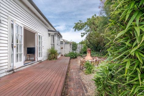 Photo of property in 21 Ayr Street, Riccarton, Christchurch, 8011