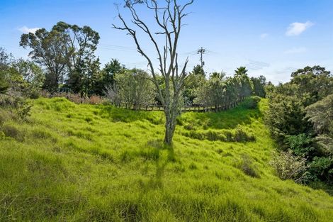 Photo of property in 9b Whangaparaoa Road, Red Beach, 0932