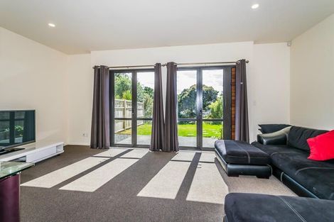 Photo of property in 15/11 The Avenue, Albany, Auckland, 0632