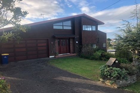 Photo of property in 1/989 Beach Road, Torbay, Auckland, 0630