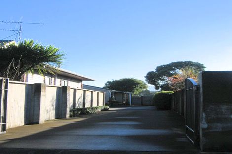 Photo of property in 211a Knights Road, Hutt Central, Lower Hutt, 5011