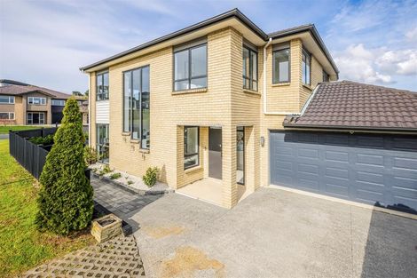 Photo of property in 55 Packspur Drive, Flat Bush, Auckland, 2016