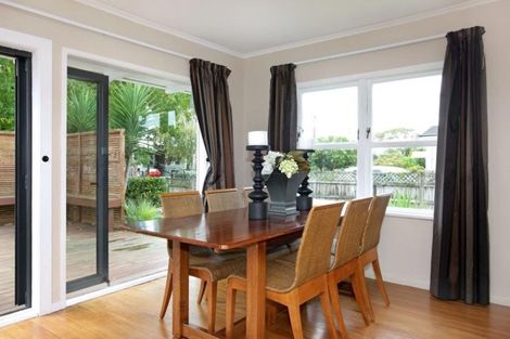 Photo of property in 99 West Tamaki Road, Glen Innes, Auckland, 1072