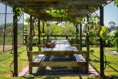 Photo of property in 291 North Road, Clevedon, Papakura, 2582