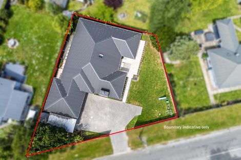 Photo of property in 1 Kennedy Street, Geraldine, 7930