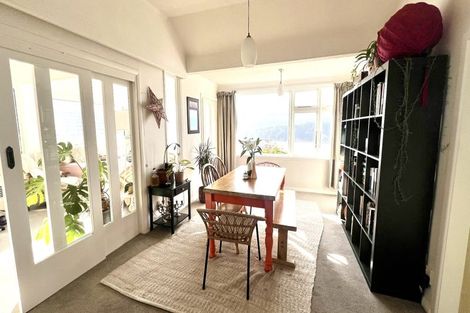 Photo of property in 31 Roseneath Terrace, Roseneath, Wellington, 6011