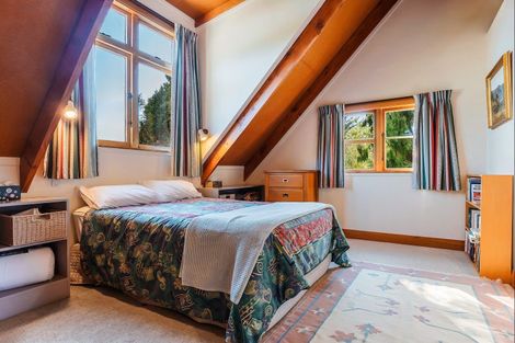 Photo of property in 17 Te Kuru Lane, Pukawa Bay, Turangi, 3381