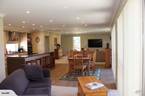 Photo of property in 41 Sunline Place, Ngongotaha, Rotorua, 3010