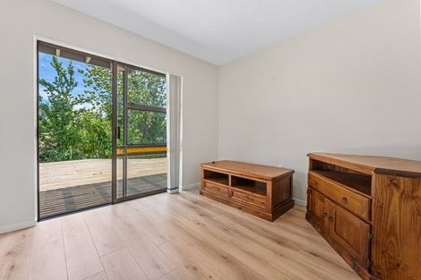 Photo of property in 87 Porritt Avenue, Chatswood, Auckland, 0626