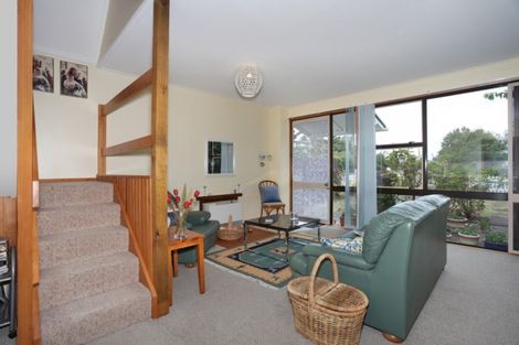 Photo of property in 13a Harris Street, Marton, 4710