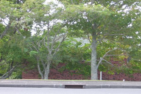 Photo of property in 30 Target Road, Totara Vale, Auckland, 0629