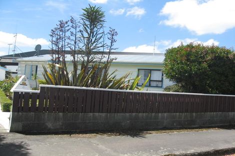 Photo of property in 4 Totara Place, Pahiatua, 4910