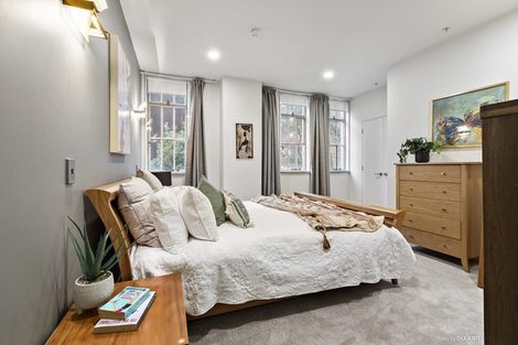 Photo of property in The Quay, 2/332b2 Lambton Quay, Wellington Central, Wellington, 6011