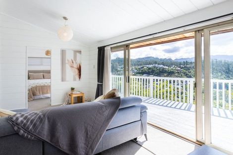 Photo of property in 6 Ridge Road, Tairua, 3508