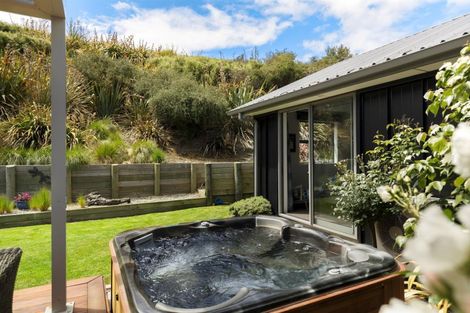 Photo of property in 6 Campden Court, Lower Shotover, Queenstown, 9304