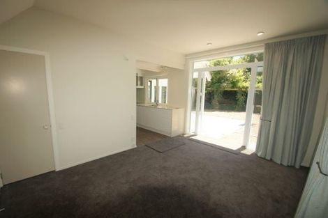 Photo of property in 9 Woodford Terrace, Ilam, Christchurch, 8053