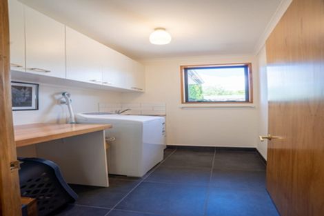 Photo of property in 4 Pisa Moorings Road, Mount Pisa, Cromwell, 9383