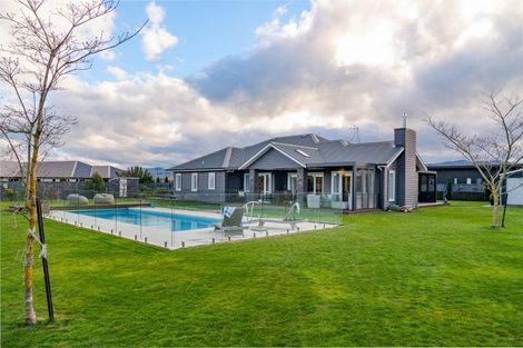 Photo of property in 27 Mill Grove, Clareville, Carterton, 5713