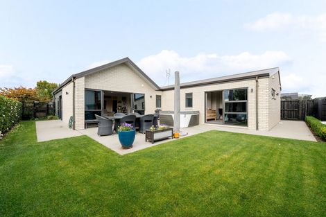 Photo of property in 2 Probert Crescent, Chartwell, Hamilton, 3210