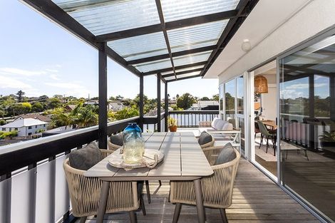 Photo of property in 1/23 Hart Road, Hauraki, Auckland, 0622