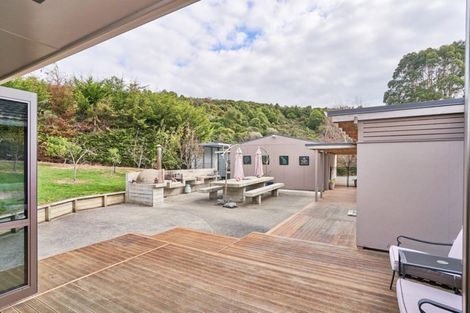 Photo of property in 25 Whisky Way, Aokautere, Palmerston North, 4471