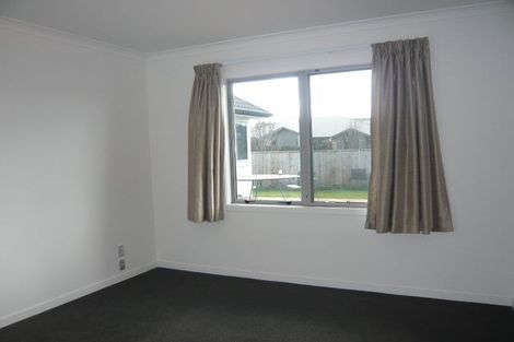 Photo of property in 2 Tallentire Crescent, Huntington, Hamilton, 3210