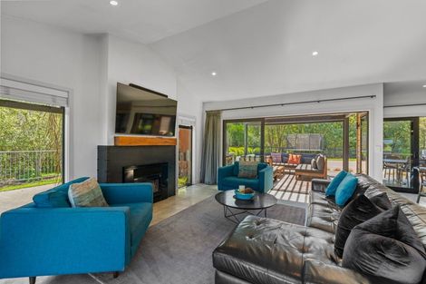 Photo of property in 40 Lacebark Drive, Kinloch, Taupo, 3377