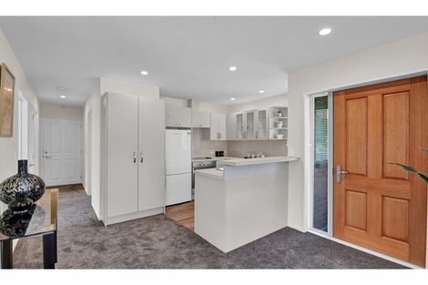 Photo of property in 1/36 Tuckers Road, Redwood, Christchurch, 8051