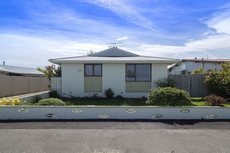 Photo of property in 1/122 Grove Street, Tinwald, Ashburton, 7700