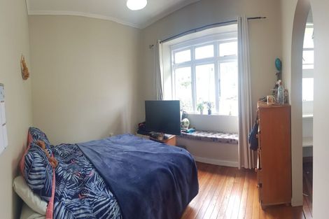 Photo of property in 42 Hohiria Road, Hataitai, Wellington, 6021