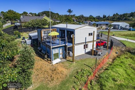 Photo of property in 71 Alcoba Street, Te Kamo, Whangarei, 0112