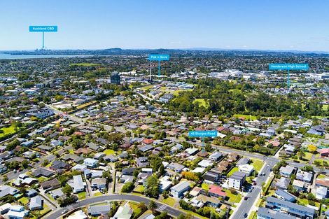 Photo of property in 45 Sturges Road, Henderson, Auckland, 0612