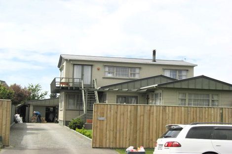 Photo of property in 72 Akaroa Street, Kaiapoi, 7630