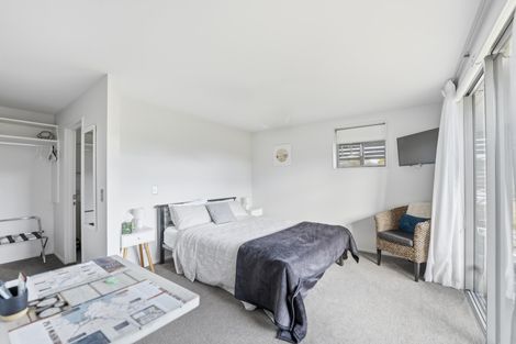 Photo of property in 48 Minaret Ridge, Wanaka, 9305