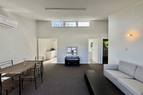 Photo of property in 2/33 Grassways Avenue, Pakuranga, Auckland, 2010