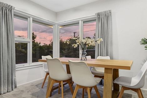 Photo of property in 39 Liverton Crescent, Bishopdale, Christchurch, 8053