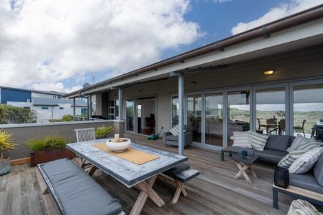 Photo of property in 9 Neptune Place, Waimairi Beach, Christchurch, 8083