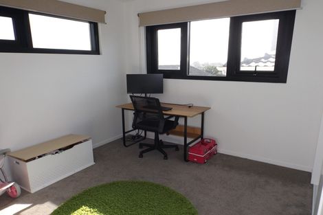 Photo of property in 148a Hutchinsons Road, Bucklands Beach, Auckland, 2014