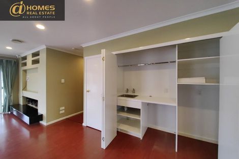 Photo of property in 13 Westall Road, New Lynn, Auckland, 0600