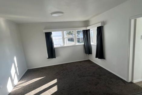 Photo of property in 12 Beauchamp Street, Tawa, Wellington, 5028