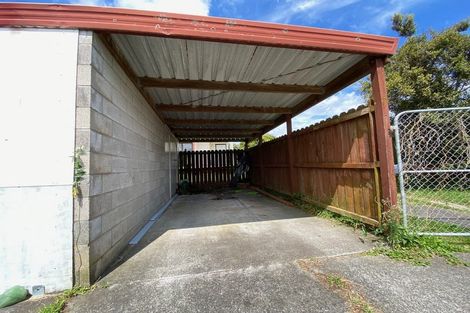 Photo of property in 8b Greenstone Place, Clover Park, Auckland, 2019