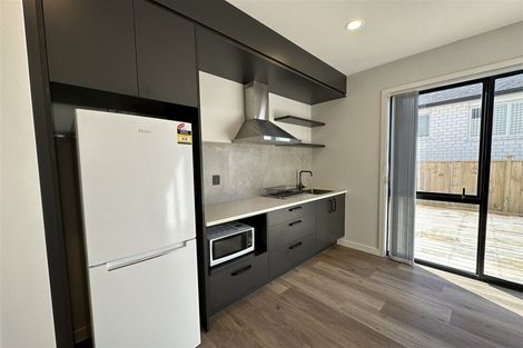 Photo of property in 3 Lumber Rise, Swanson, Auckland, 0614