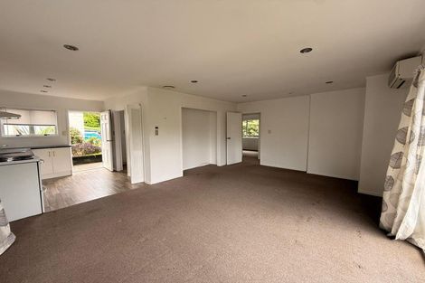 Photo of property in 223 Beach Haven Road, Beach Haven, Auckland, 0626